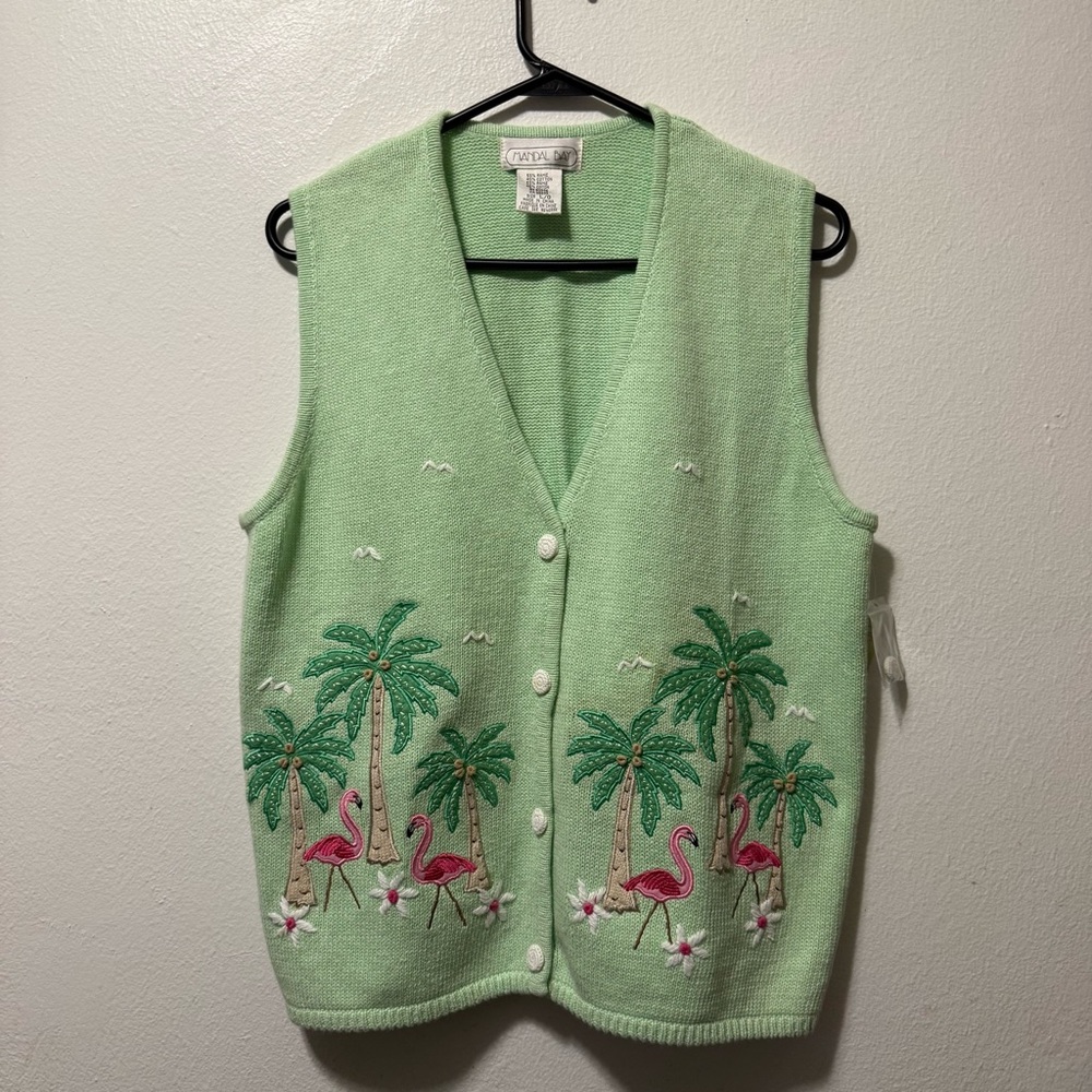 Mandal‎ Bay Green Knit Vest Women’s Button Front Size Large Tree Flamingo New